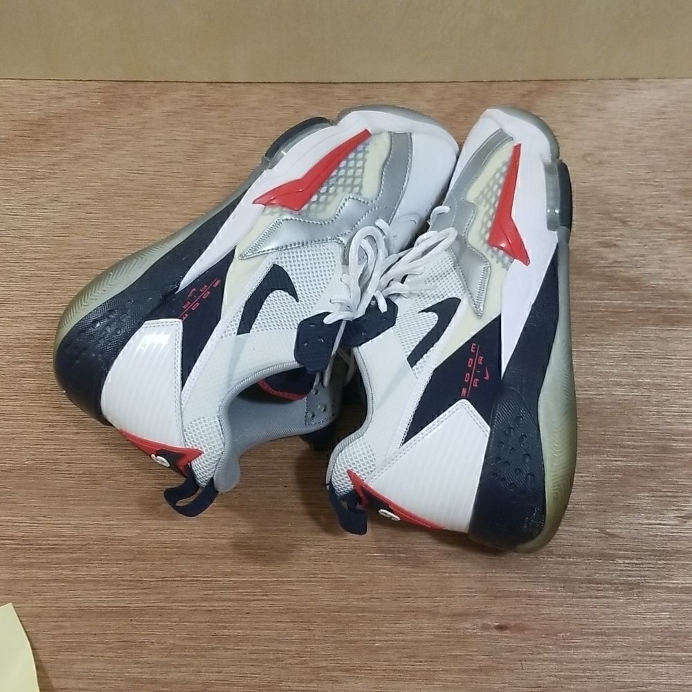Jordan Zoom "92" men’s 9 1/2 - Picture 5 of 12